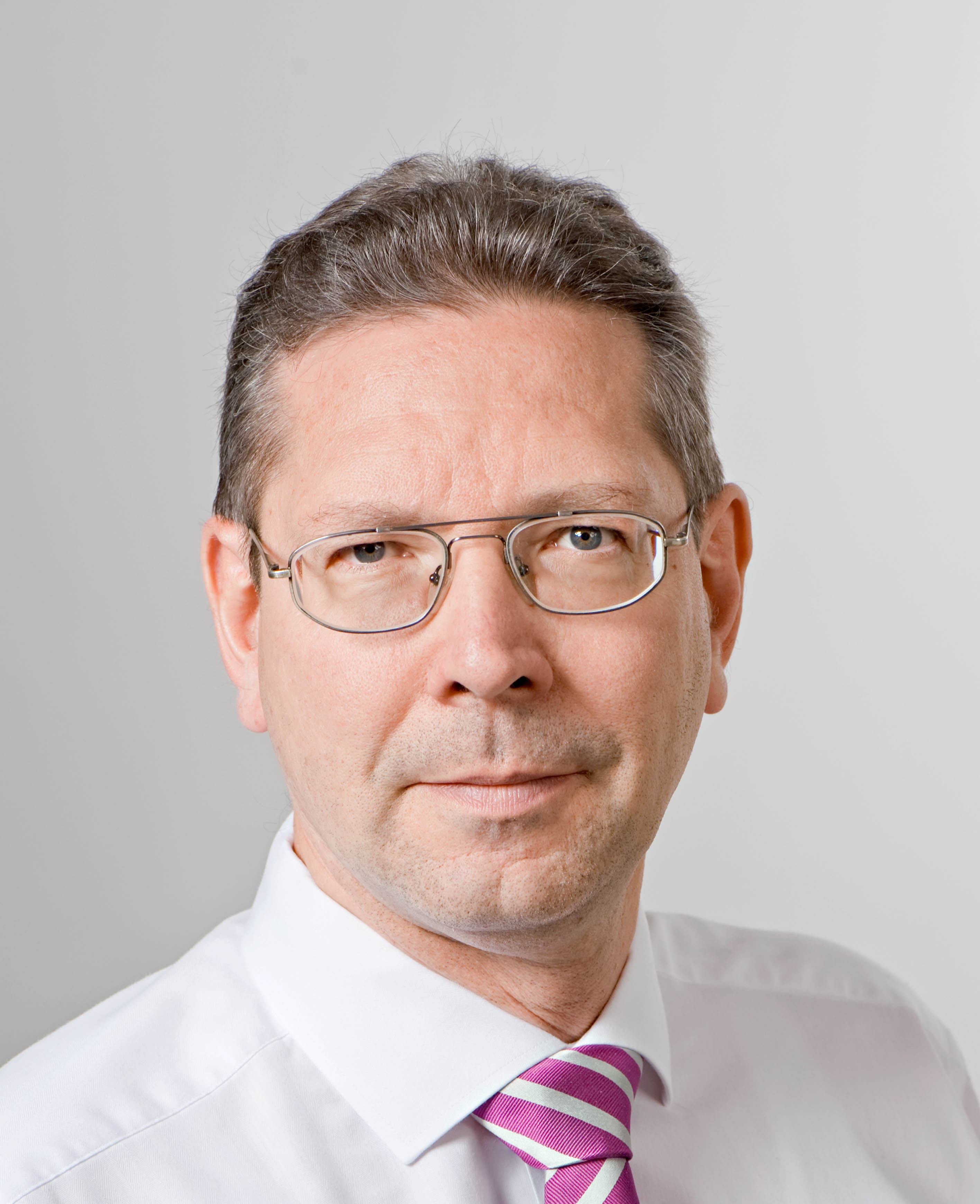 Prof Ralph M. Kennel